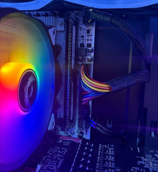 Ігровий Комп`ютер 'SNOWBALL` Intel Xeon CPU E5-2680 v4 / GeForce GTX 1080 / SSD 256 GB / RAM 32 (E5-2680v4_1080_256_32) - купить в Украине по низкой цене в интернет-магазине "Rincom"