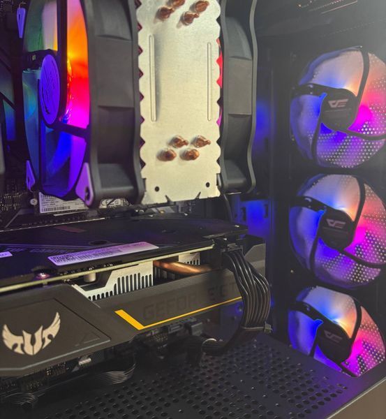 Ігровий ПК 'BERSERK` i7-8700 / RTX 1660 TI / RAM 16 / SSD 256 HDD 500 (8700_1660TI_16R_256S500H)