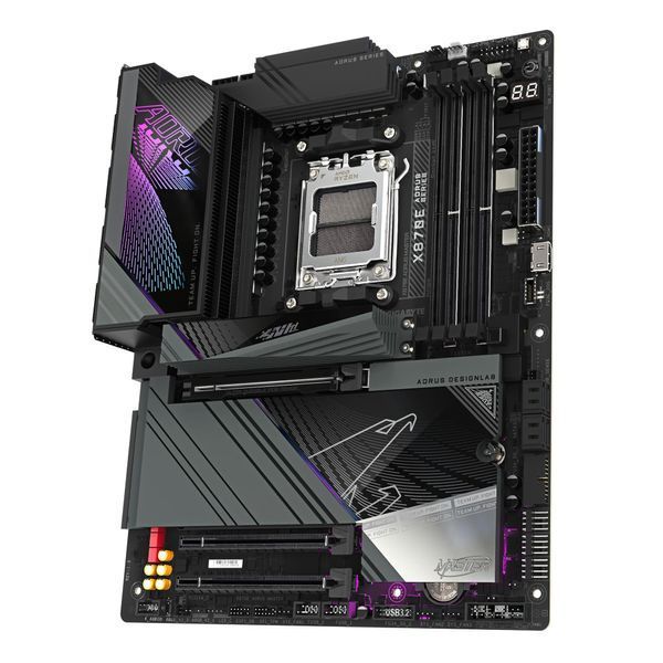 Материнська плата GIGABYTE X870E AORUS MASTER sAM5 X870 4xDDR5 M.2 HDMI Typc-C ATX (X870E_AORUS_MASTER) - купити в Україні за низькою ціною в інтернет-магазині "Rincom"