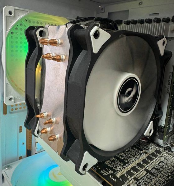 Ігровий Комп`ютер "SNOWFLAKE" Intel Xeon CPU E5-2696 v4 / GeForce GTX 1080 Ti / SSD 480GB / RAM 32