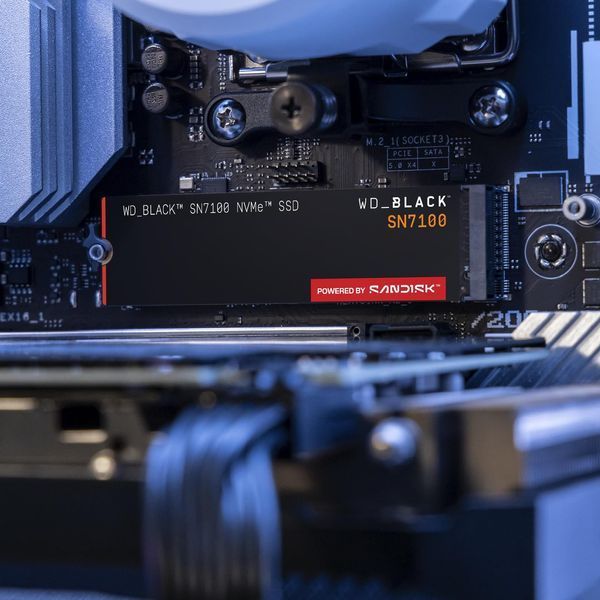 Твердотільний запам&rsquo;ятовувальний пристрій накопичувач (SSD) G4 M.2 NVME 1TB BLACK SN7100 WDS100T4X0E SANDISK (WDS100T4X0E) - купити в Україні за низькою ціною в інтернет-магазині "Rincom"