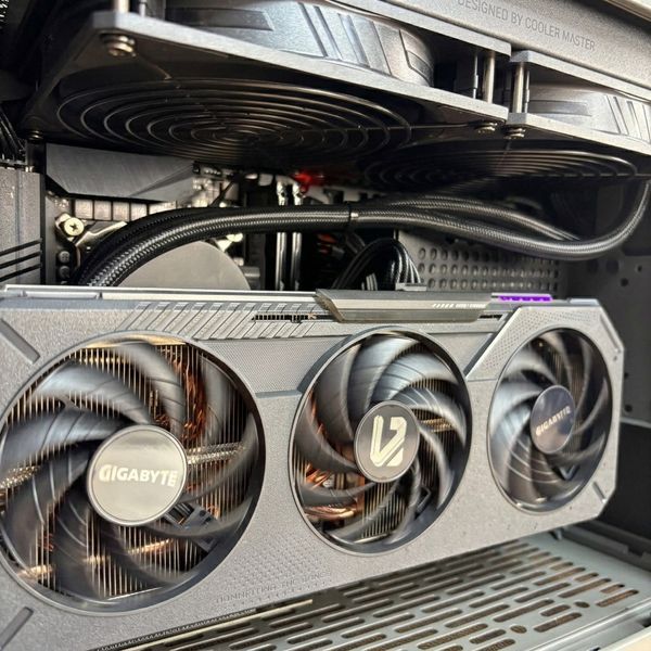Ігровий Комп`ютер ПК i7-10700K / Radeon RX 9060 XT / RAM 32 gb / ssd 512 (i7-10700K/Radeon RX9060 XT/RAM-32/512) - купити в Україні за низькою ціною в інтернет-магазині "Rincom"