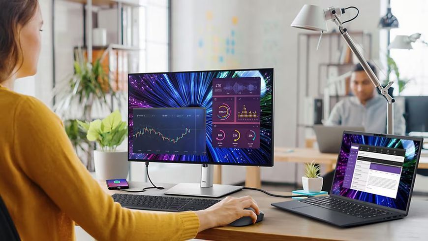 Монітор DELL 23.8" U2424HE HDMI, DP, USB-C, RJ-45, Audio, IPS, 120Hz, sRGB 100%, Pivot (210-BKJF) - купити в Україні за низькою ціною в інтернет-магазині "Rincom"