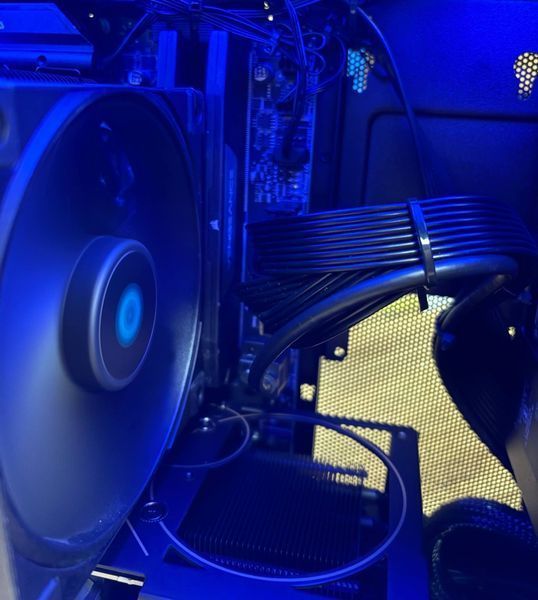 Ігровий Комп`ютер ПК Ryzen 7 7800X3D / RTX 4070 Ti / SSD 1 TB / RAM 32 GB (7800X3D_ 4070Ti_PA_32R_S1T)