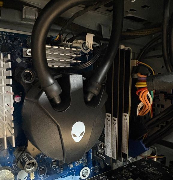 ПК Робоча станція для рендерінгу та машинного навчання "Alienware": Ryzen 7 5800 | 2x Radeon Pro VII 16GB | 64GB RAM | 512GB SSD + 1TB HDD (SRV-RYZEN-7-5800-2X-RADEON-PRO)