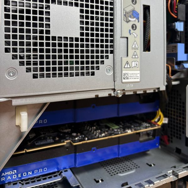 ПК Робоча станція для рендерінгу та машинного навчання "Alienware": Ryzen 7 5800 | 2x Radeon Pro VII 16GB | 64GB RAM | 512GB SSD + 1TB HDD (SRV-RYZEN-7-5800-2X-RADEON-PRO)